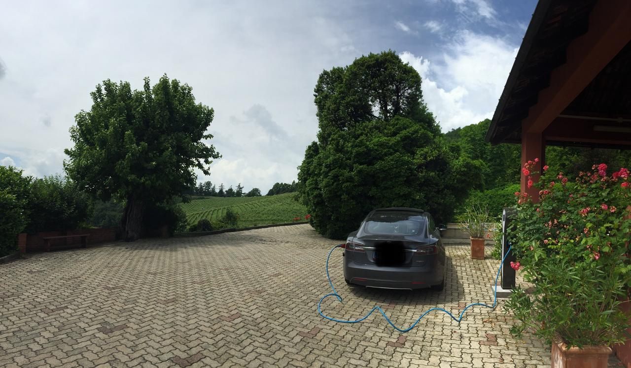 Tenuta Tenaglia Serralunga di Crea
